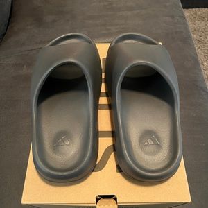 Yeezy Slides